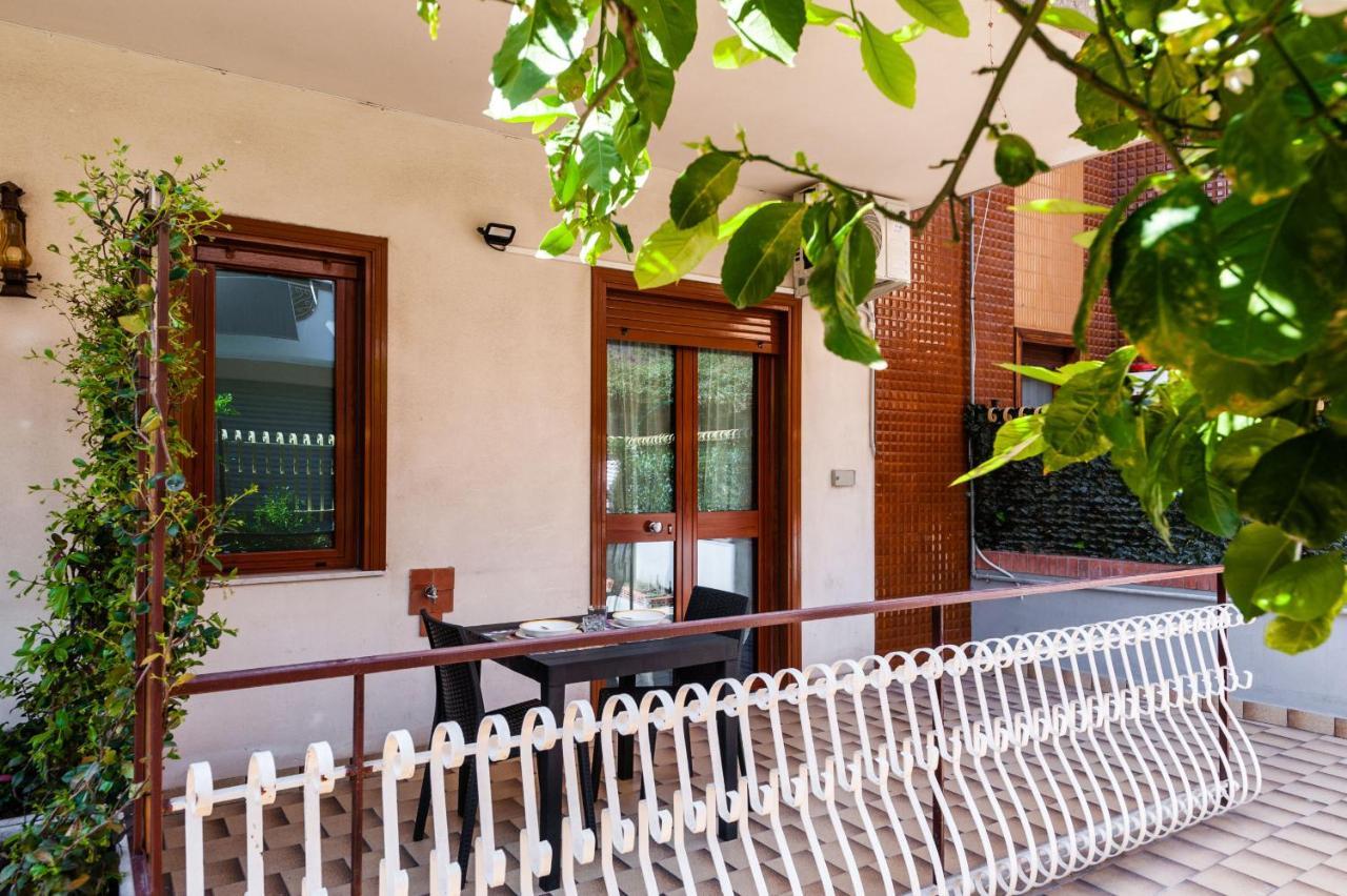 Lemon Tree Apartments By Wonderful Italy Giardini Naxos Esterno foto