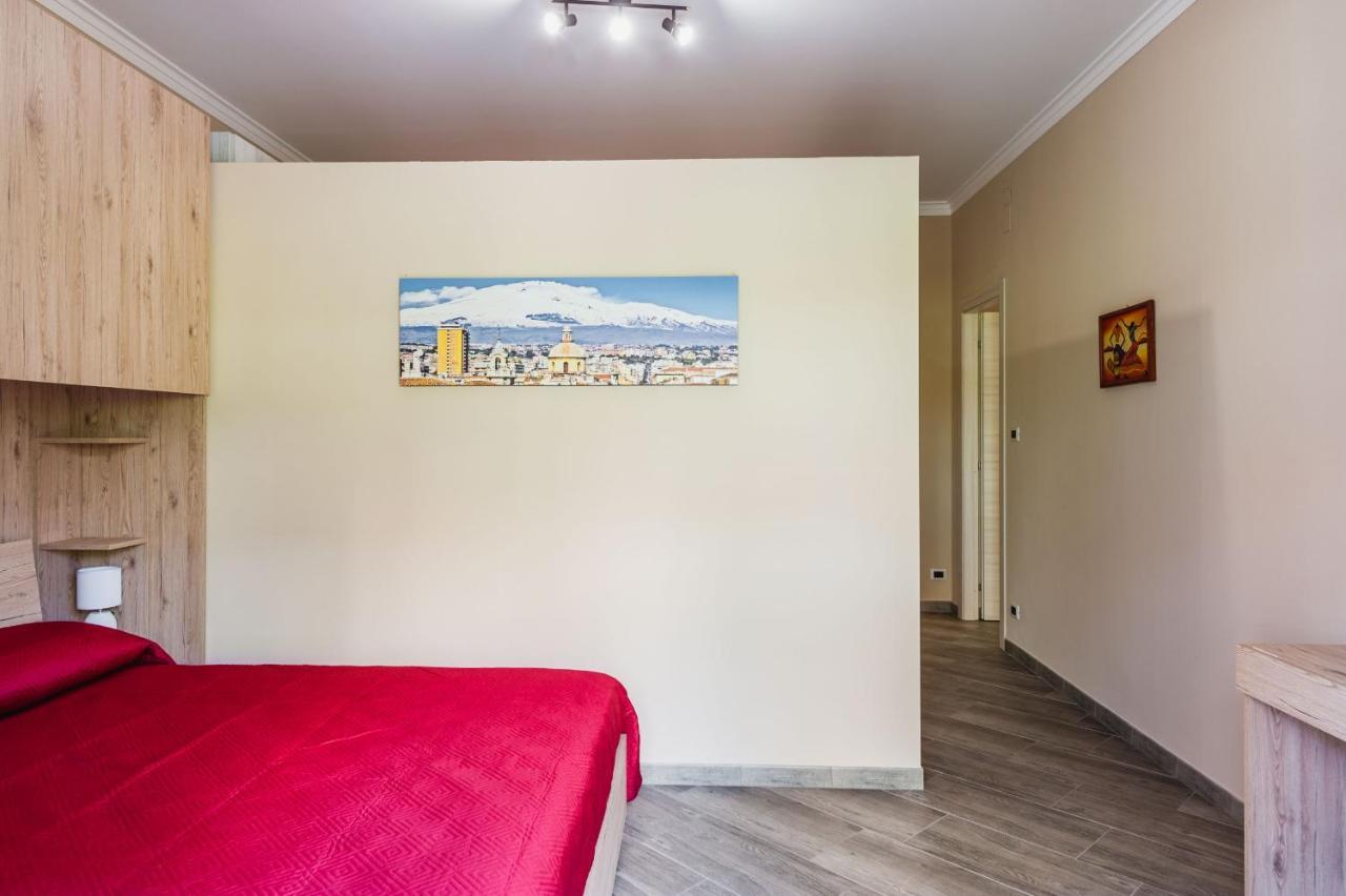 Lemon Tree Apartments By Wonderful Italy Giardini Naxos Esterno foto