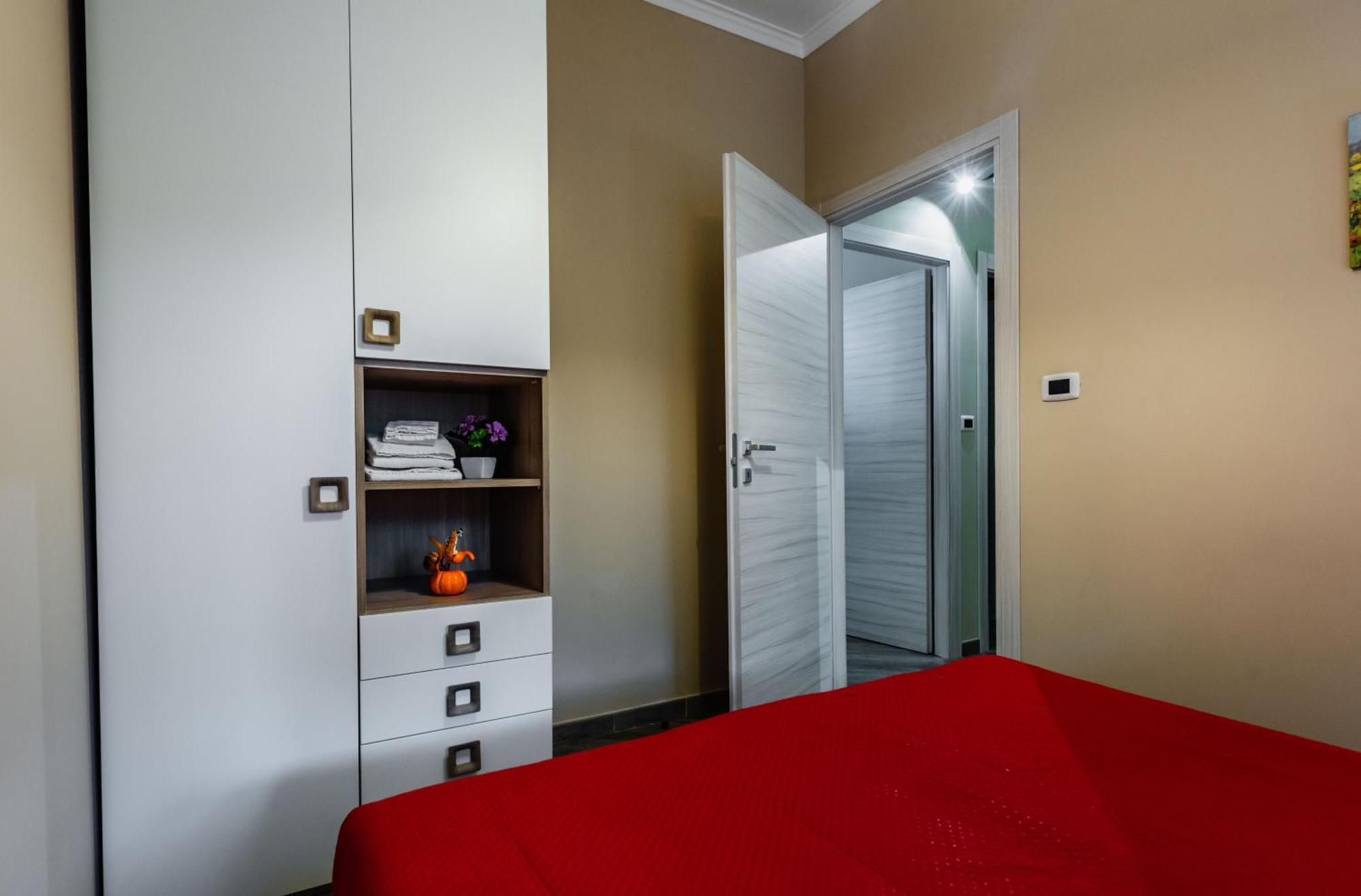 Lemon Tree Apartments By Wonderful Italy Giardini Naxos Esterno foto